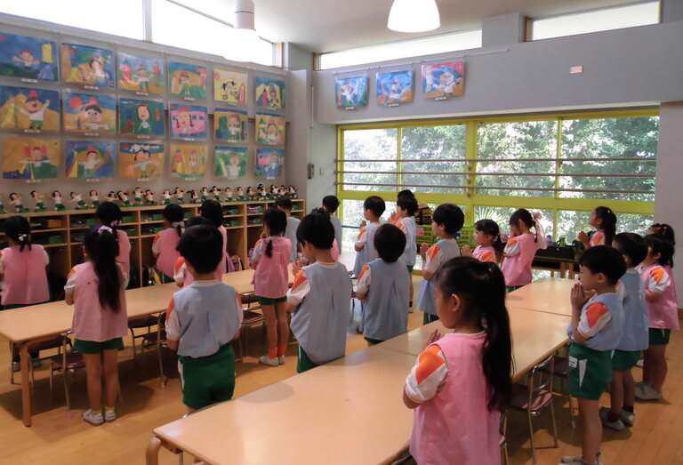 一日の始まりは仏さまにご挨拶